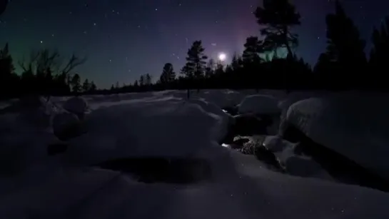 The Amazing Northern Lights (Aurora Borealis) - FINLAND