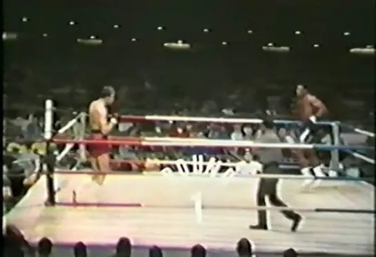 1969-12-06 George Foreman vs Bob Hazelton