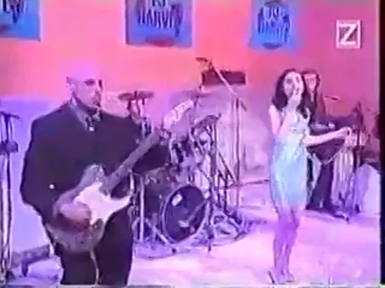 PJ Harvey - Working For The Man [live]