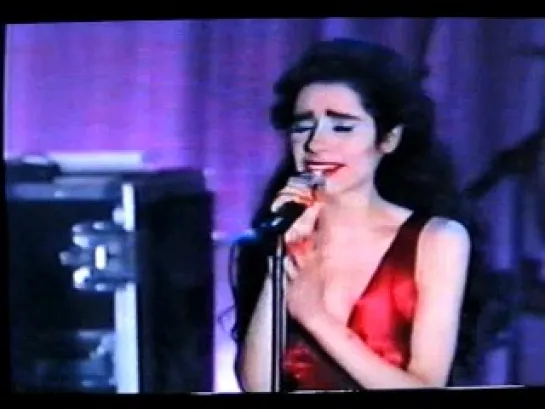 PJ Harvey - Legs [live]