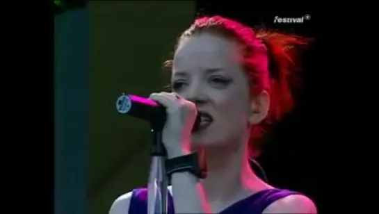 Garbage - Dumb [live at Lorely Festival, 1998]