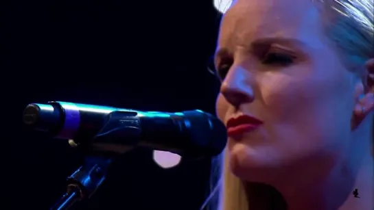 Brian May & Kerry Ellis «Dust in the Wind» (live acoustic 2013)