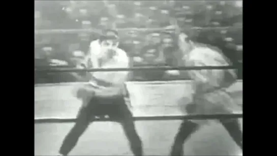 1955-11-30 Boxing ¦ Carmen Basilio vs Tony DeMarco 2