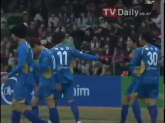 [NEWS] 15.04.2011 TV Daily - 2011 Peace Star Cup Celebrity Soccer Championships