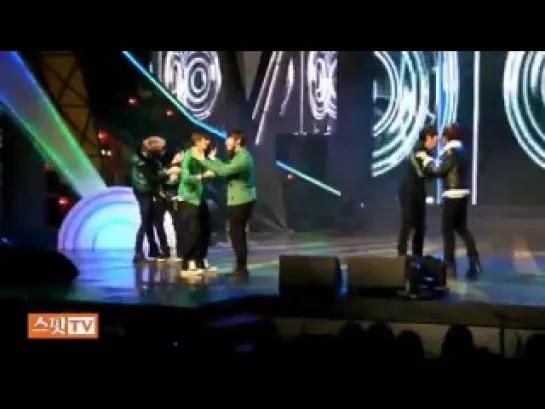 [NEWS] 1.12.2010 Korean War Showing - BEAST Cut (Sport TV)