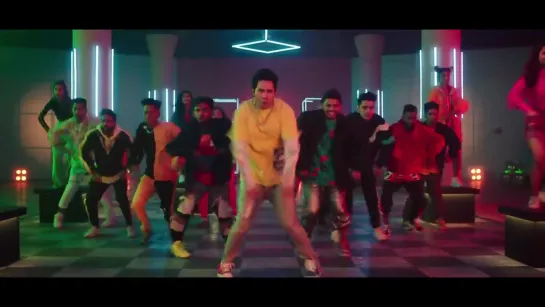 Varun Dhawan | Breezer Vivid Shuffle Final 2019