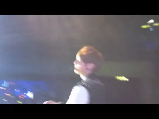 [FANCAM] 12.02.2012 BEAST - Oasis (DooJoon selfcam) @ Beautiful Show in Berlin