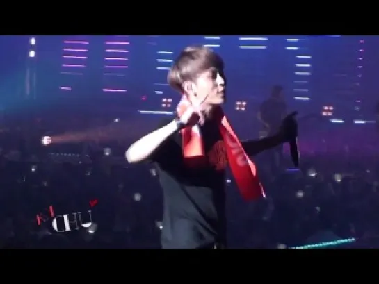 [FANCAM] 5.02.2012 BEAST - V.I.U (JunHyung focus) @ Beautiful Show in Seoul