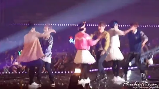 [FANCAM] 4.02.2012 BEAST - Should I Hug or Not @ Beautiful Show in Seoul