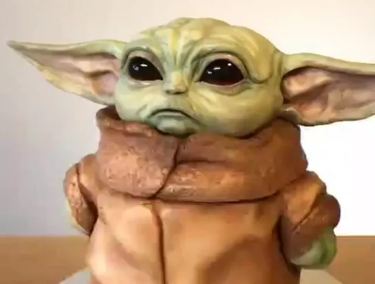 Baby Yoda cake