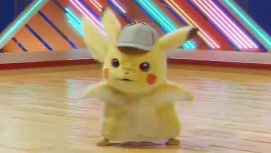 Pikachu Dancing