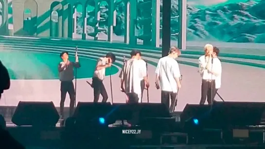 [FANCAM:TOUR] 180824 GOT7 - Thank You @ Концерт «GOT7 2018 World Tour: Eyes On You» в Гонконге.