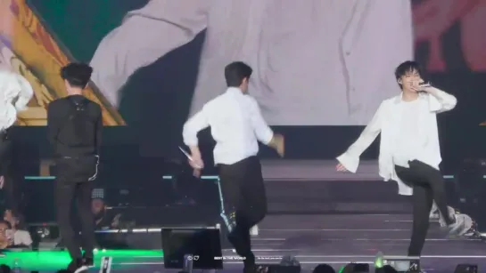 [FANCAM:TOUR] 180706 GOT7 - Beggin' On My Knees @ Концерт «GOT7 2018 World Tour: Eyes On You» в Лос-Анджелесе.