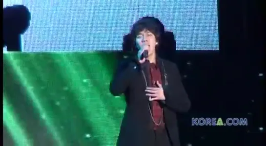 LeeSeungGi_2-Asia Song Festival 2011.mp4 [1NcvBjtzxoY].mp4