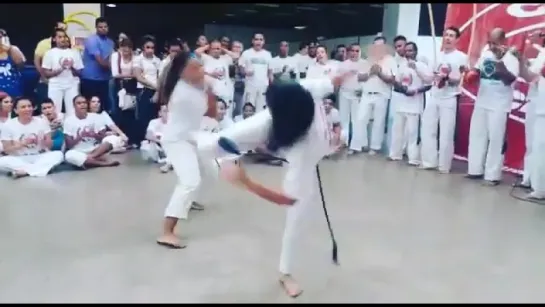 Capoeira fight 2