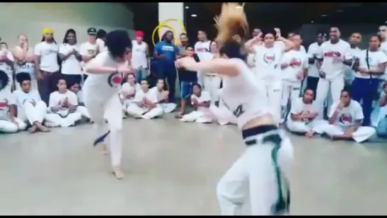 Capoeira fight 1