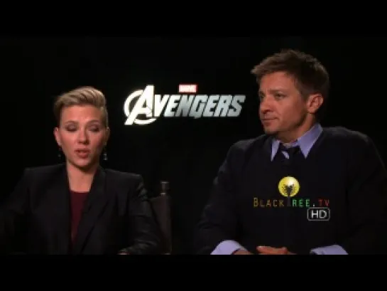 The Avengers Interview w Scarlett Johansson and Jeremy Renner