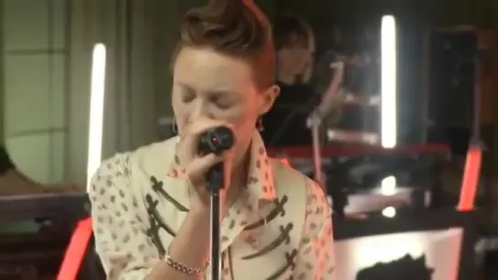 La Roux Tigerlily Live At BBC Maidevale Studios