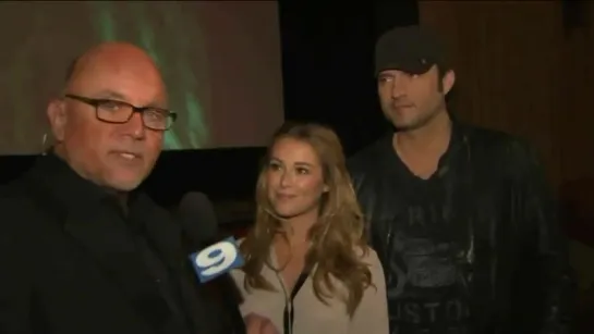 ☆Alexa Vega|Daily ℒℴѵℯ News☆ Alexa Vega and Director Robert Rodriguez on new movie “Machete Kills”