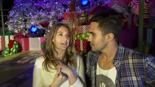 ☆Alexa Vega|Daily ℒℴѵℯ News☆ Carlos and Alexa PenaVega @ 'Grinchmas' in Universal St