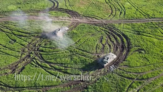 В районе Спартака в ближайшее время назревает серьезная движуха. Ведется артподготовка и переброска тяжелых!