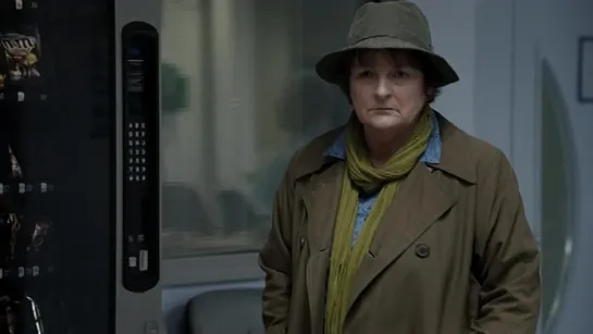 Vera.s08e03_Home