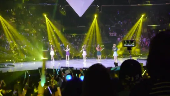 150802 Red Velvet - Somethin Kinda Crazy @ KCON LA 2015 [FANCAM]