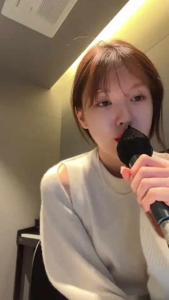 220925 Wendy (Red Velvet) @ todayis_wendy Live