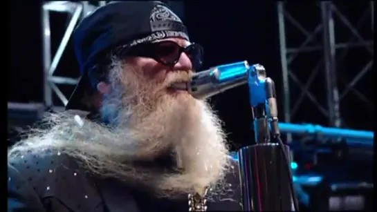 ZZ Top - Tush Live From Crossroads Guitar Festival 2004