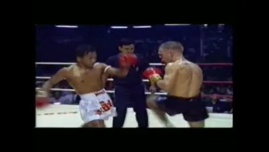 Ramon Dekkers vs Issara Sakririn - Lumpinee