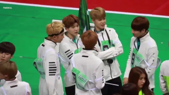 [FANCAM] 160829 BTS(J-Hope, Jungkook,Rap Monster, Suga, Jimin) 2016 ISAC Chuseok Special