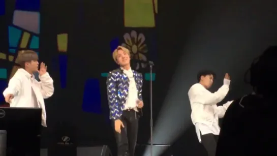 [FANCAM] 170422 J-Hope - MAMA @ 2017 BTS LIVE TRILOGY EPISODE III: The Wings in Bangkok