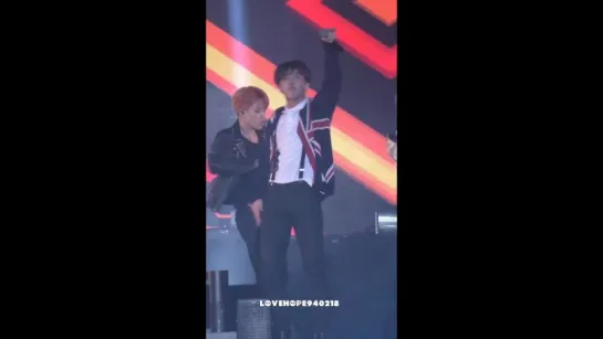 [FANCAM] 151212 BTS - DOPE(쩔어) (J-HOPE focus) @ Super Seoul Concert