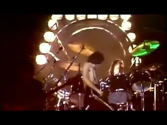 Queen--Fat Bottomed Girls - (official video)--=-=