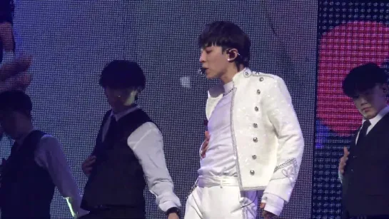 [FANCAM] 23.03.2019. LEE GIKWANG LIVE 2019 [I] - 코튼캔디.