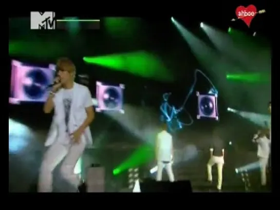 [PERF] 10.08.2011 BEAST - Special @ Live on MTV World Stage Live in Malaysia 2011