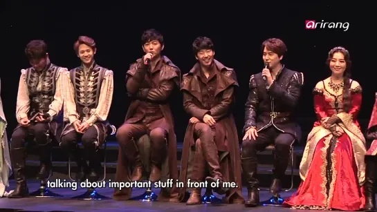 [ENG] 10.02.2015 Arirang Showbiz Korea - Musical "Robin Hood" Press Call (YoSeob)