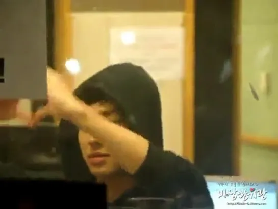 [FANCAM] 27.10.2010 KiKwang #2 @ Sukira