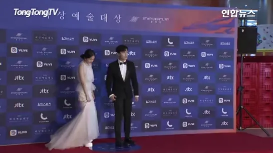 [EVENT] 03.05.18 Yoon Dujun & Baek Jin Hee at 54th Baeksang Arts Awards Red Carpet