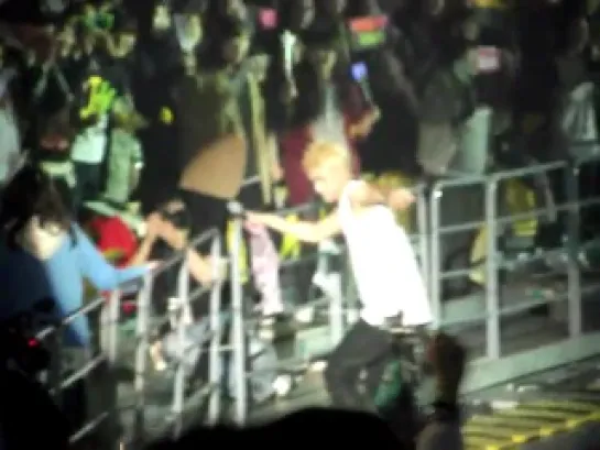 [FANCAM] 19.02.2011 DongWoon - I Like You The Best @ Welcome Back to BEAST Airline