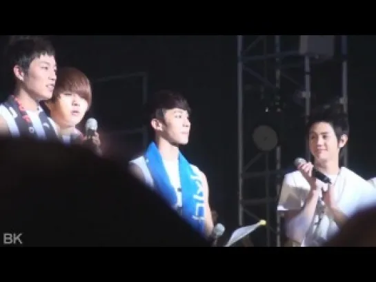 [FANCAM] 12.12.2010 KiKwang @ Welcome to B2ST Airline Concert