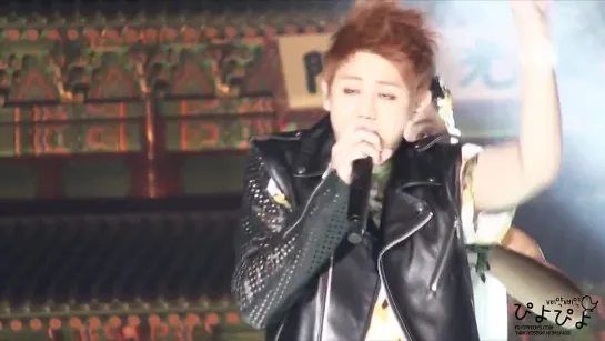 [FANCAM] 26.07.2012 YoSeob @ Inkigayo Mini-Concert