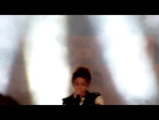 [FANCAM] 26.07.2012 YoSeob singing Thanks To @ Inkigayo Mini-Concert