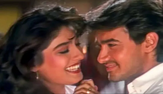 Aadhi Raat Ko Palko Ki Chhaon Mein - Parampara 1993 Songs - Aamir Khan, Saif Ali Khan, Raveena Tandon, Neelam