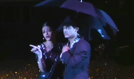 Aamir Khan & Aishwarya Ray performance Raj Kapoor