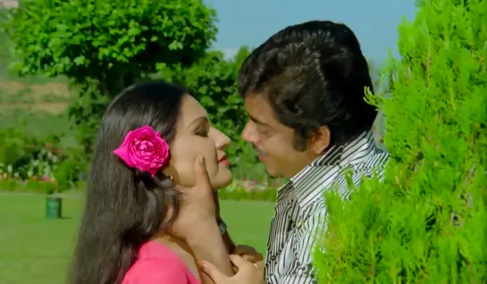 Hawa Se Halki Hoon Aaj - Vishwanath 1978 Song, Shatrughan Sinha, Reena Roy