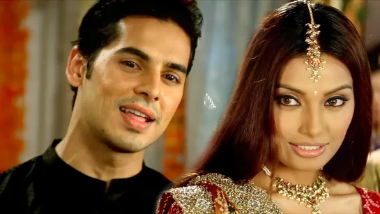 Main Agar Saamne - Raaz songs Dino Morea, Bipasha Basu