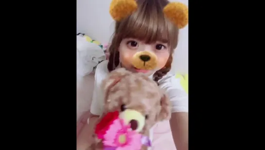 仙台で本物のお花持ってるテディベアもらった_bear__blossom_かわええ～ https___t.co_8vTnY94C5a ( MQ )