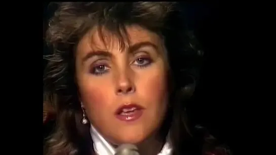 1985 - Laura Branigan -"Forever young"