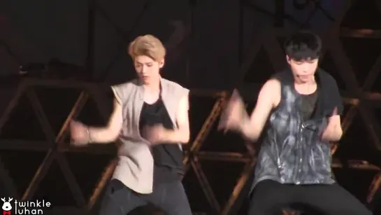 [FANCAM] 140815 EXO - Machine (Luhan Focus) @ SMTOWN LIVE WORLD TOUR IV in SEOUL